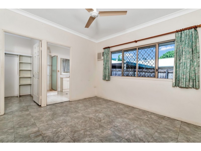 12 Gammie Close, Edmonton QLD 4869