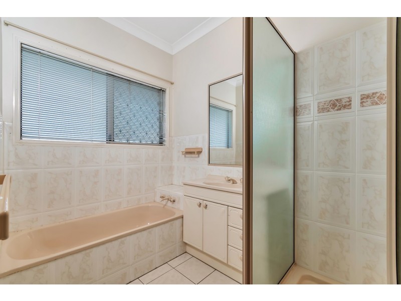 12 Gammie Close, Edmonton QLD 4869