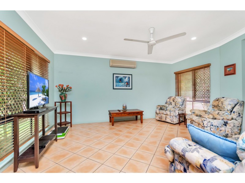 14 Goodhew Close, Bentley Park QLD 4869