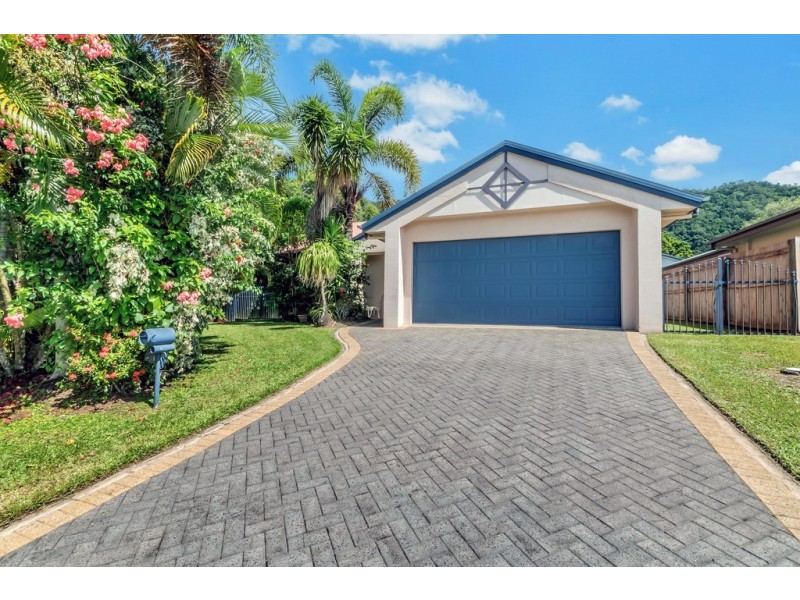 14 Goodhew Close, Bentley Park QLD 4869