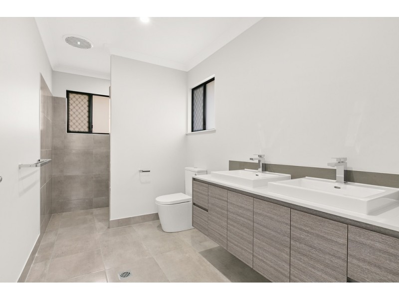 23 Elderberry Avenue, Bentley Park QLD 4869