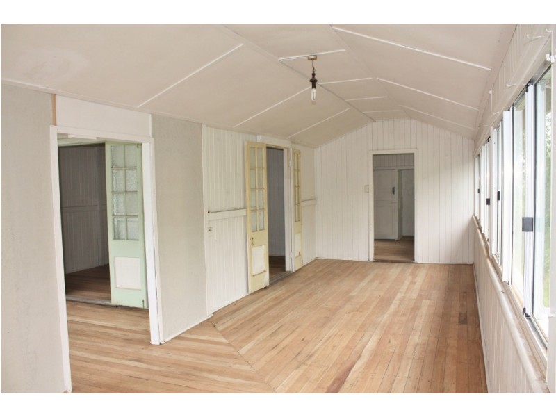 52 Thomson Road, Edmonton QLD 4869