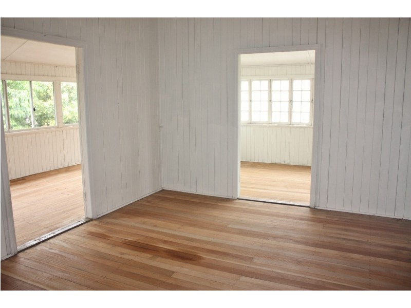 52 Thomson Road, Edmonton QLD 4869