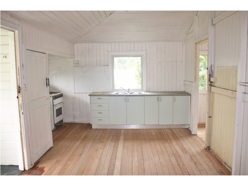 52 Thomson Road, Edmonton QLD 4869