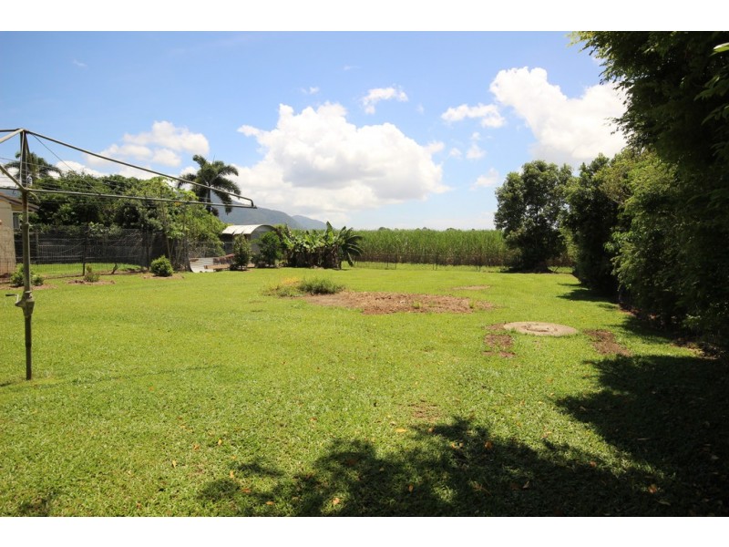 52 Thomson Road, Edmonton QLD 4869