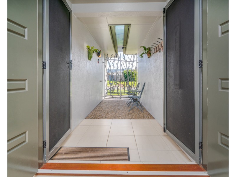 37 Archibald Street, Edmonton QLD 4869