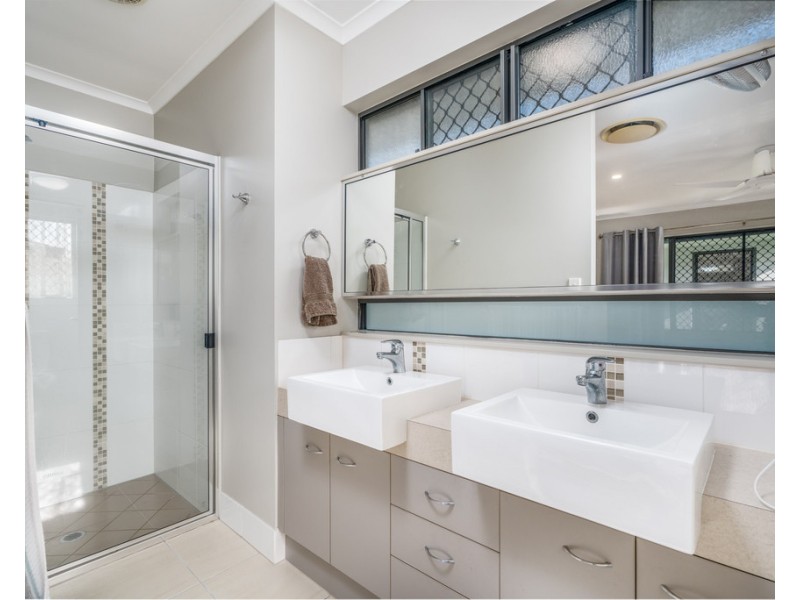 37 Archibald Street, Edmonton QLD 4869