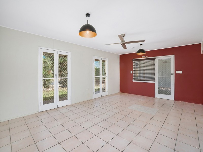 26 Mcguigan Street, Earlville QLD 4870