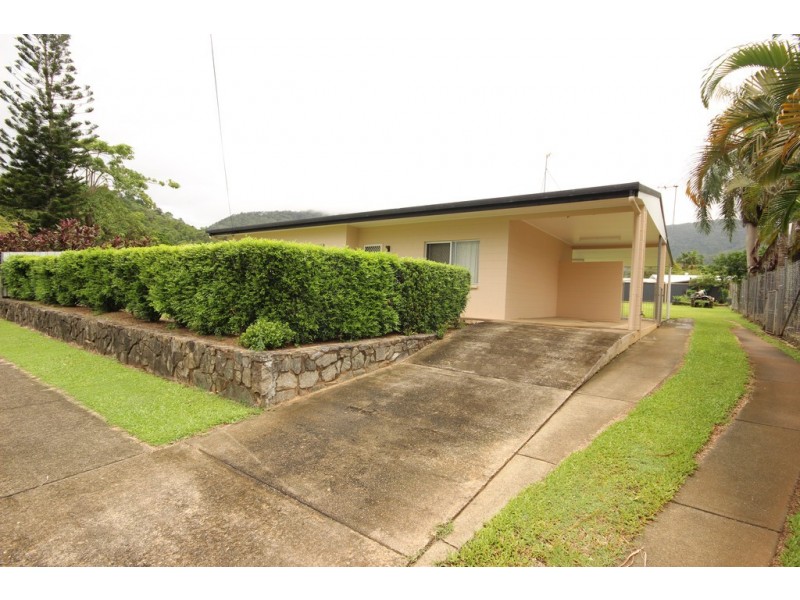 37 Windarra Street, Woree QLD 4868