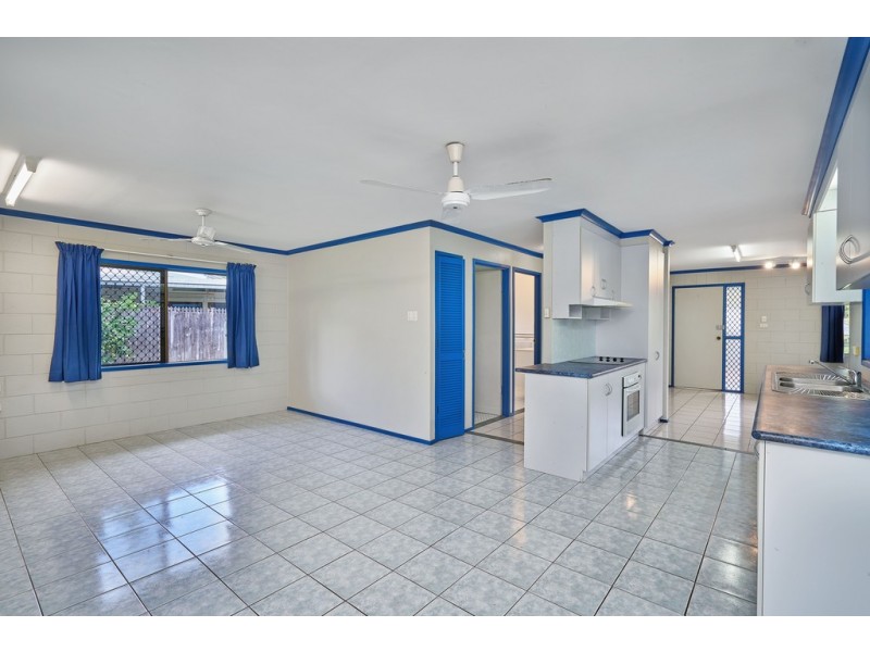 15 Rosa Close, Edmonton QLD 4869