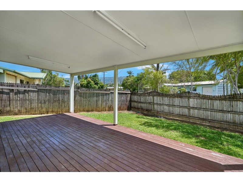 15 Rosa Close, Edmonton QLD 4869