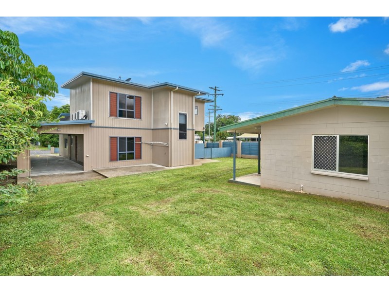 17 Kowinka Street, White Rock QLD 4868