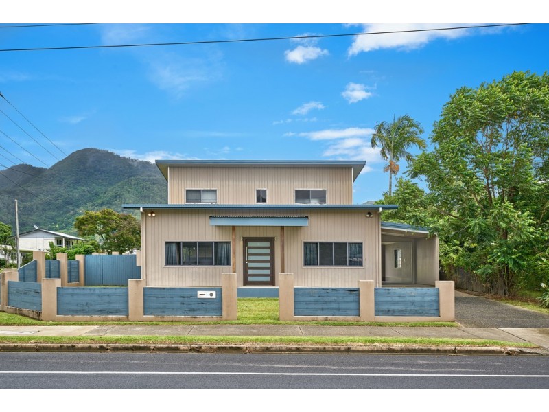 17 Kowinka Street, White Rock QLD 4868