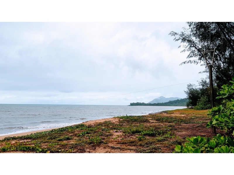 35 Sassafras Street, Bramston Beach QLD 4871