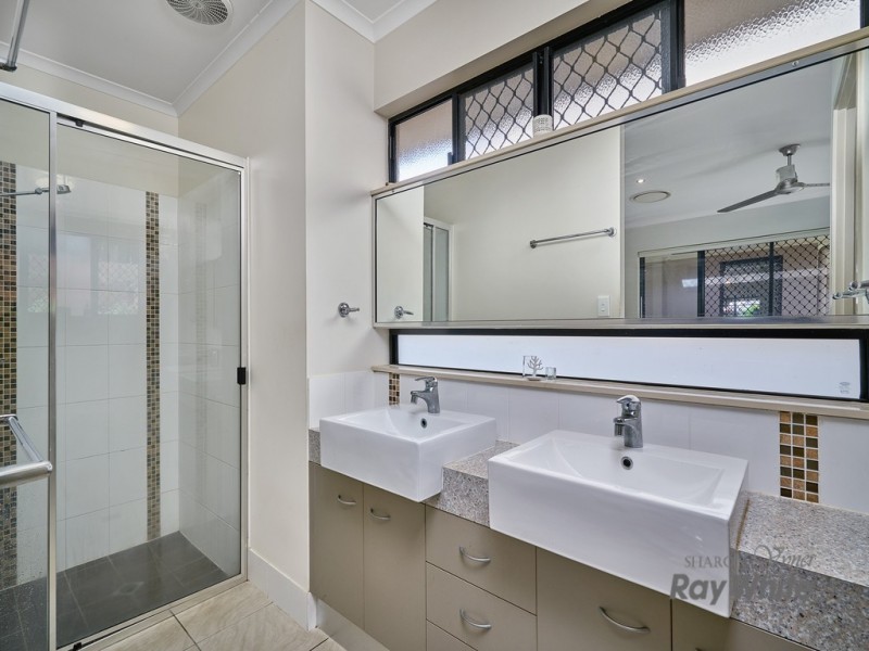 21 Mallory Close, Edmonton QLD 4869