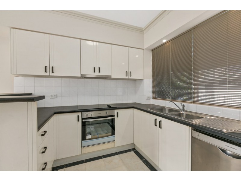 7/269 Esplanade, Cairns North QLD 4870