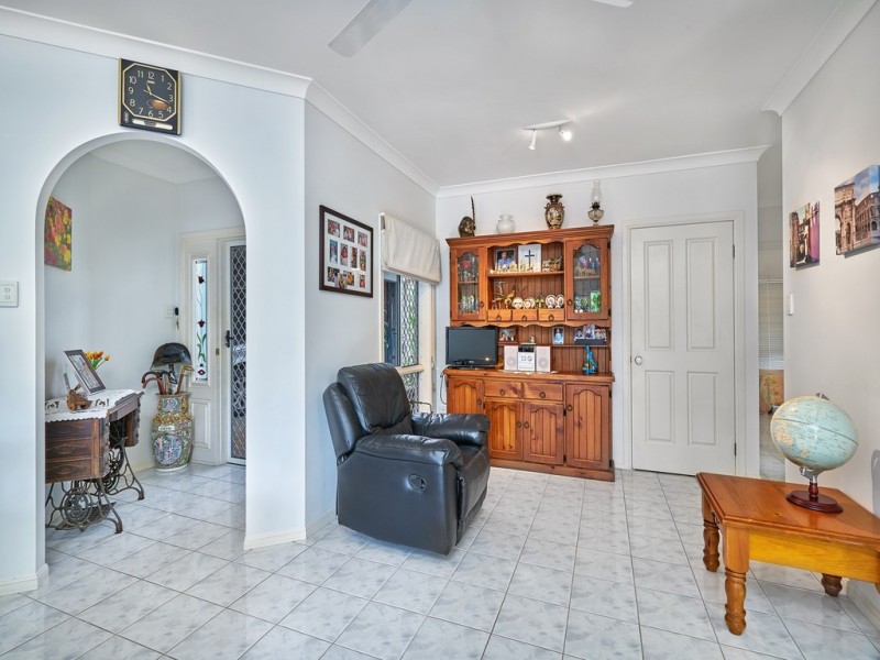 16 Laurel Avenue, Mount Sheridan QLD 4868