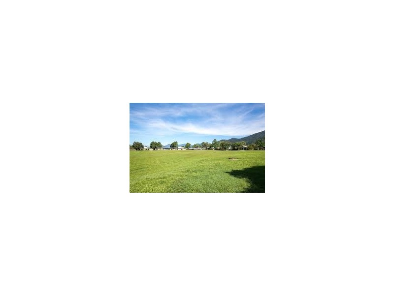 Bentley Park QLD 4869