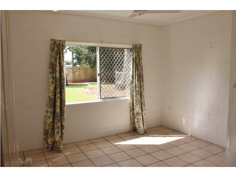 22 Hay Street, Mount Sheridan QLD 4868