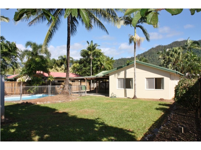 22 Hay Street, Mount Sheridan QLD 4868