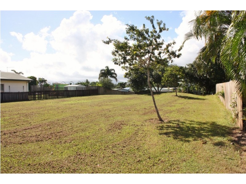 22 Hay Street, Mount Sheridan QLD 4868