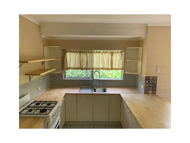 Bentley Park QLD 4869