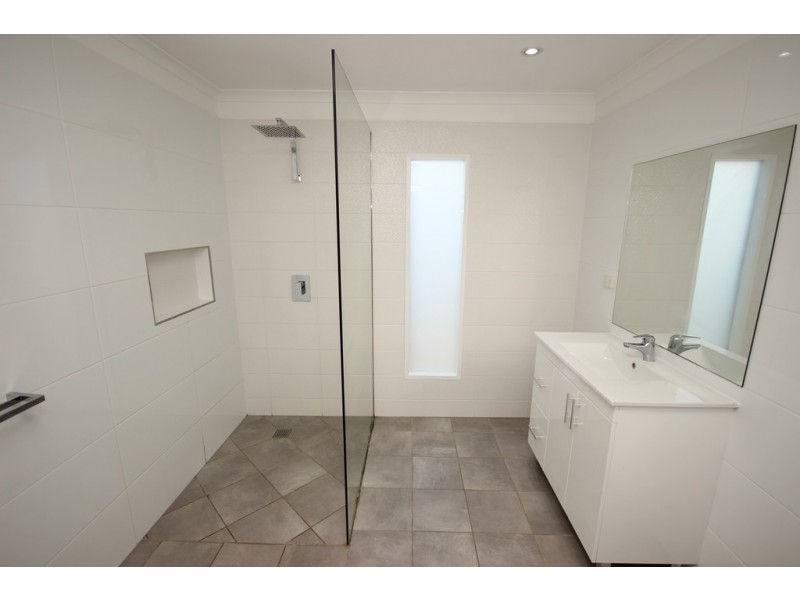 33 Campbell Street, Gordonvale QLD 4865