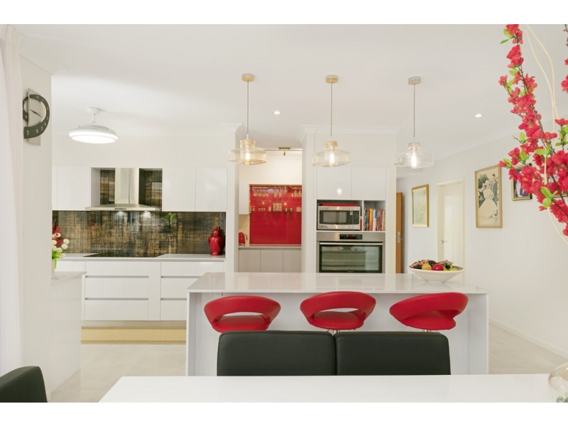 52 Whereat Road, Bentley Park QLD 4869