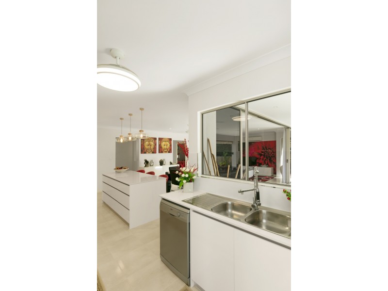 52 Whereat Road, Bentley Park QLD 4869