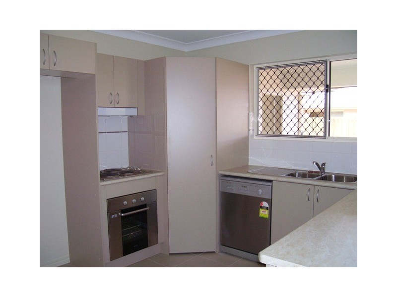 Bentley Park QLD 4869