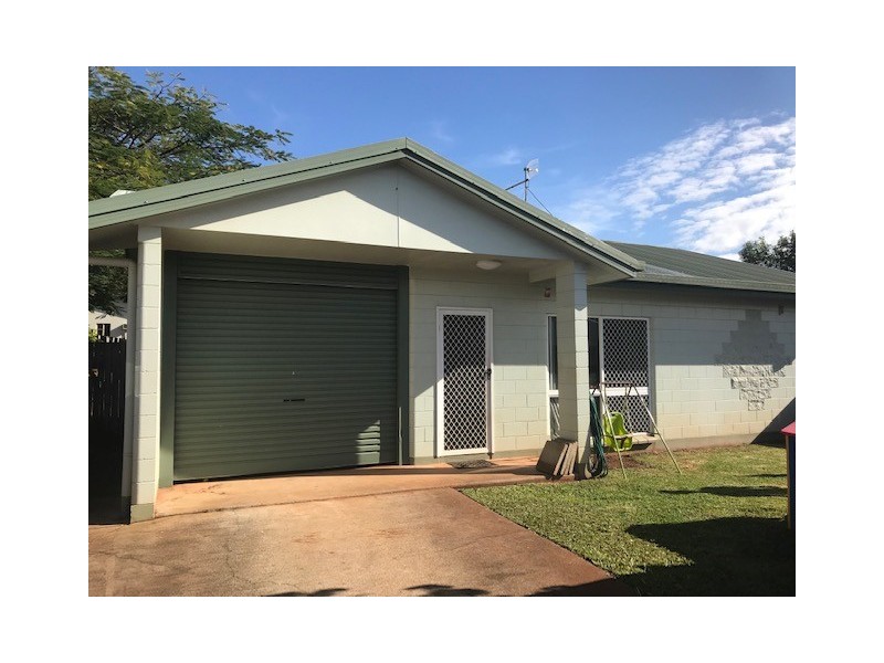 Bentley Park QLD 4869
