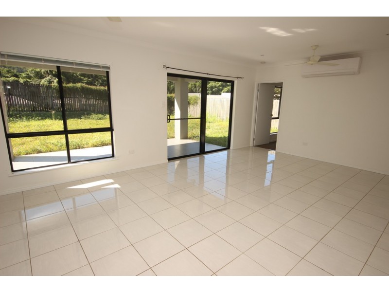 14 Ainscow Drive, Bentley Park QLD 4869