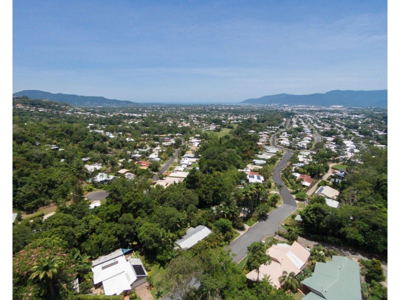 111 Mansfield Street, Earlville QLD 4870