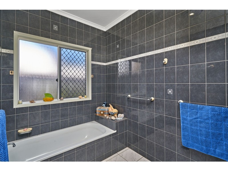 56 Ravizza Drive, Edmonton QLD 4869