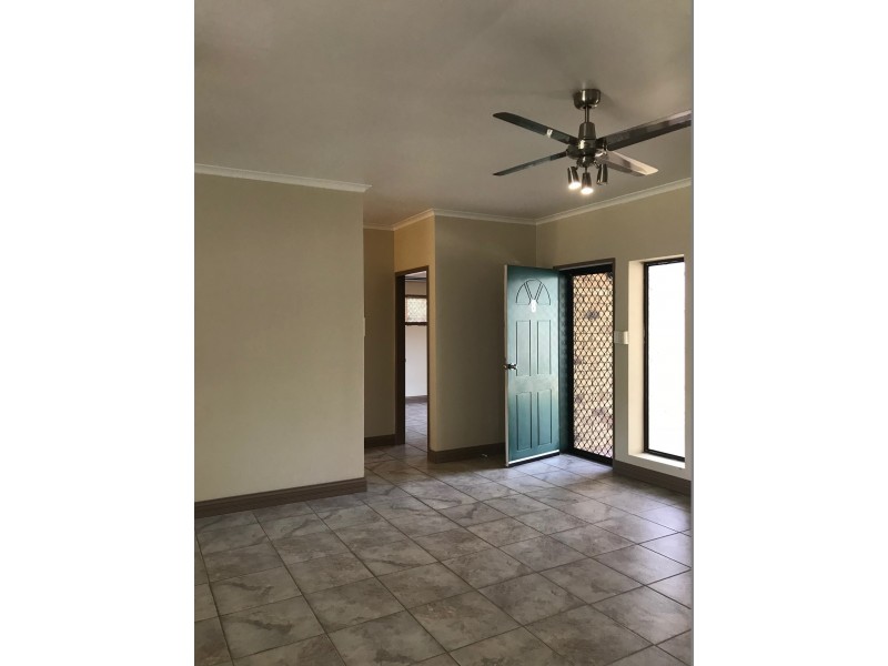 Bentley Park QLD 4869