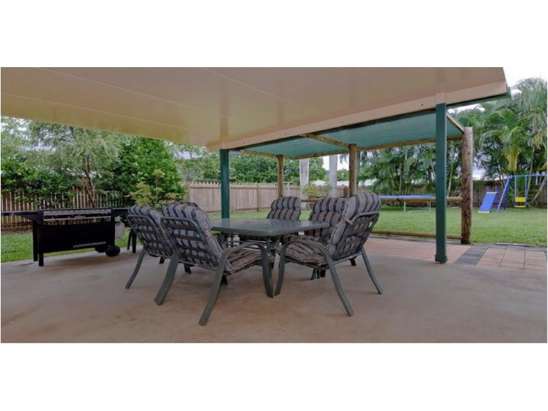 Bentley Park QLD 4869