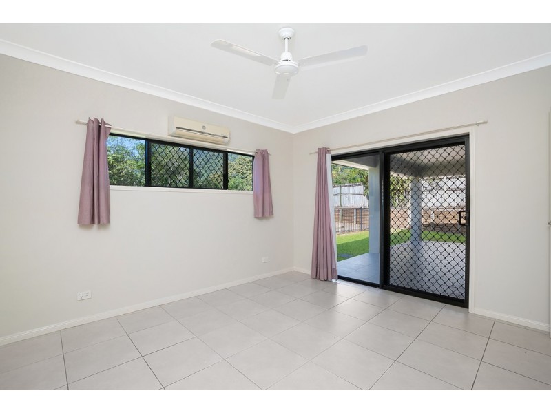 73 Fitzmaurice Drive, Bentley Park QLD 4869