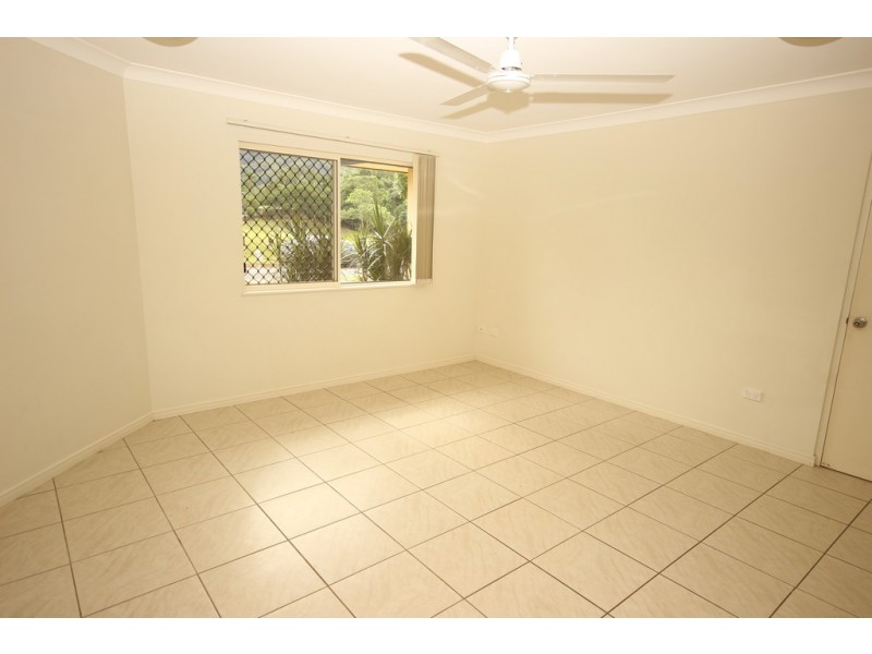 39 Cliffdale Street, Bentley Park QLD 4869