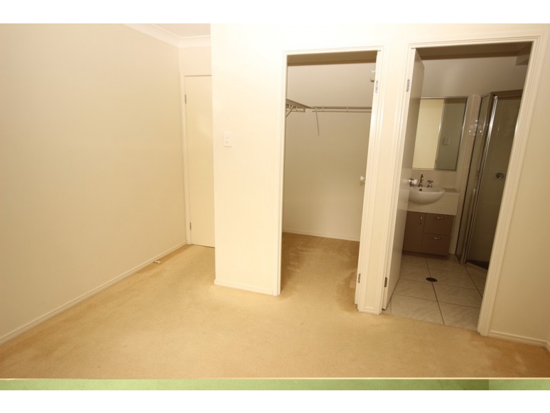 39 Cliffdale Street, Bentley Park QLD 4869