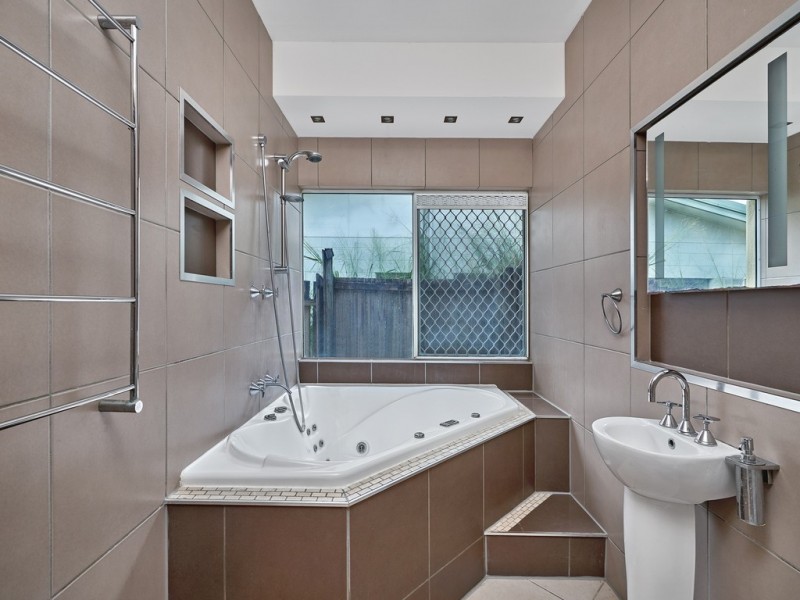 10 Isilwood Close, Edmonton QLD 4869