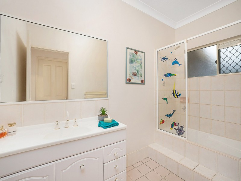 2 Holroyd Court, Mount Sheridan QLD 4868