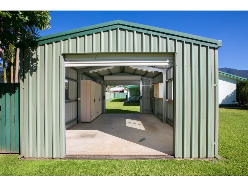 29 Wesel Street, Bentley Park QLD 4869