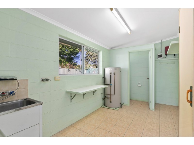 29 Wesel Street, Bentley Park QLD 4869