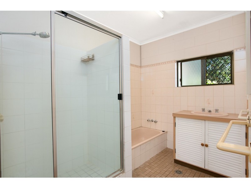 2 Witney Close, Edmonton QLD 4869