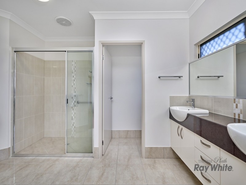 10 Maynard Close, Mount Sheridan QLD 4868