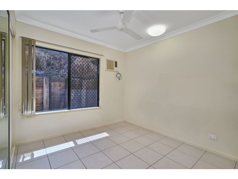 Bentley Park QLD 4869