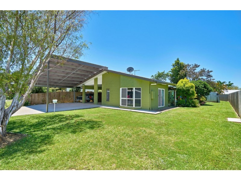 Bentley Park QLD 4869