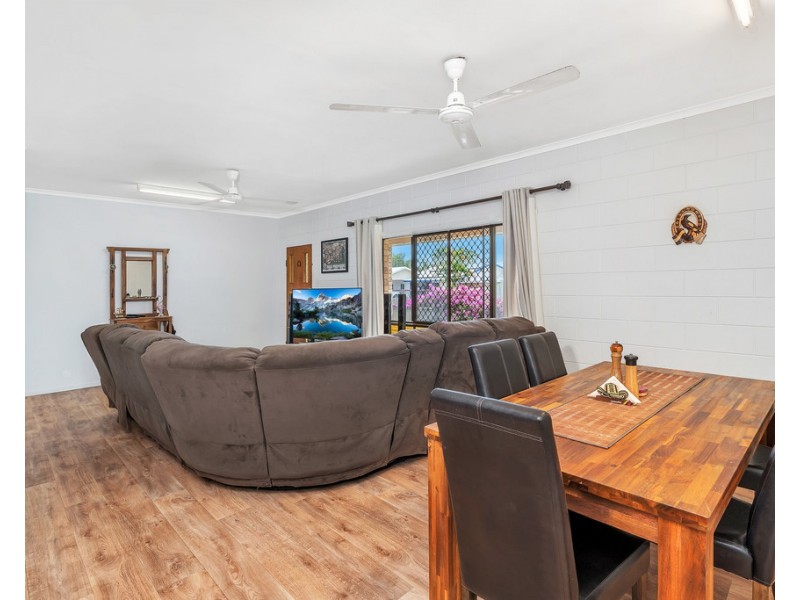 2 Witney Close, Edmonton QLD 4869