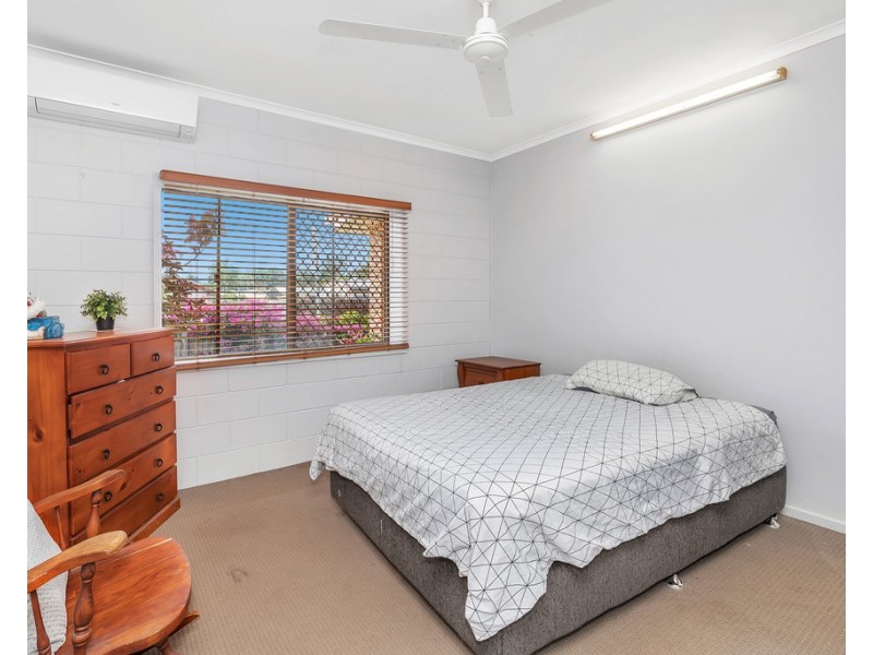 2 Witney Close, Edmonton QLD 4869