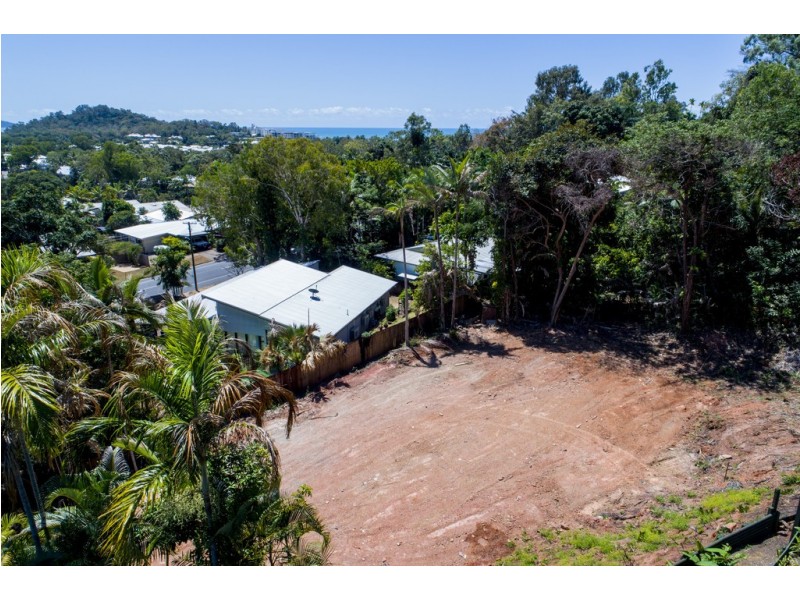 Trinity Beach QLD 4879